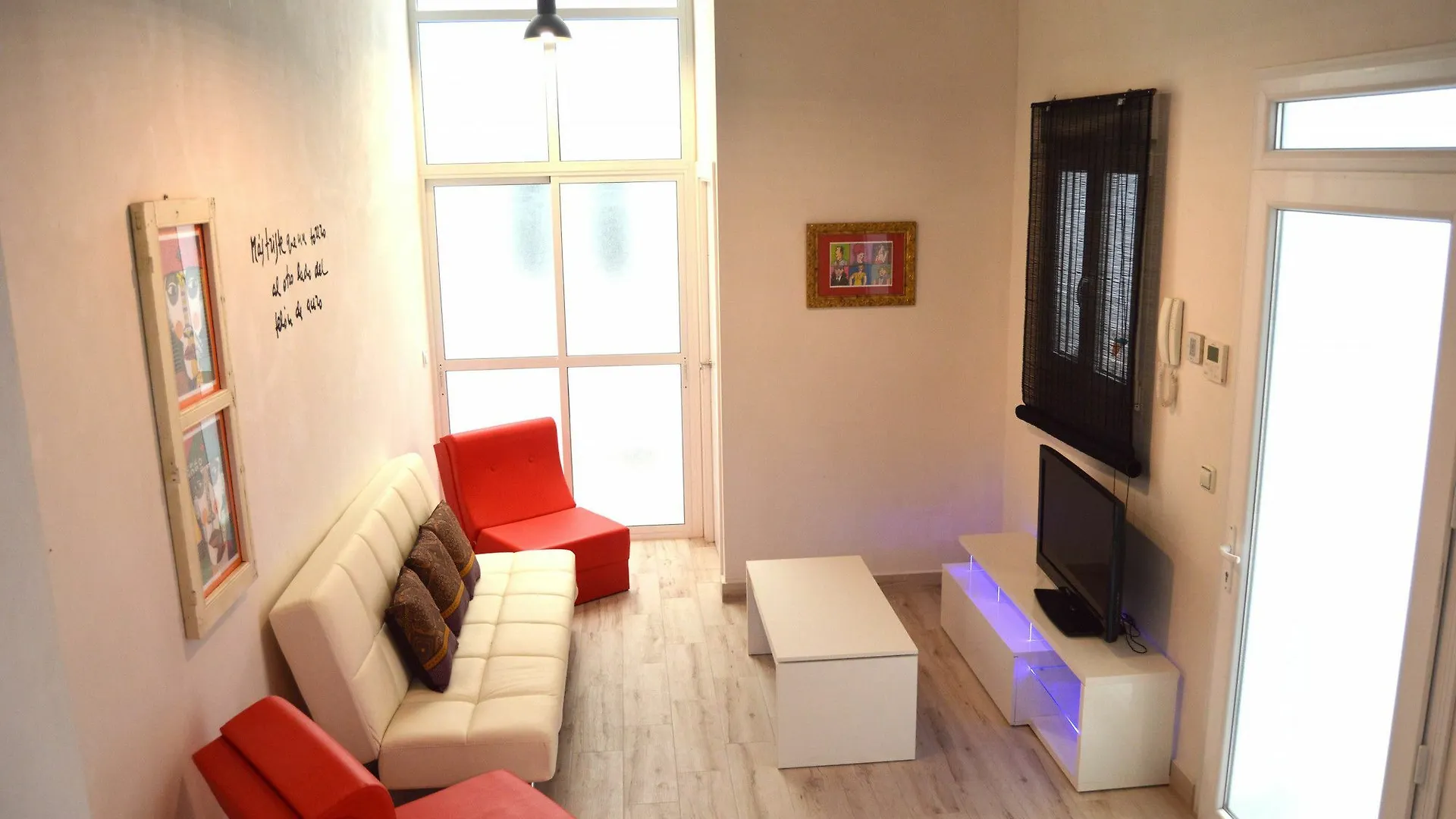 Apartamento 19 Dias Y Muchas Noches كاديز